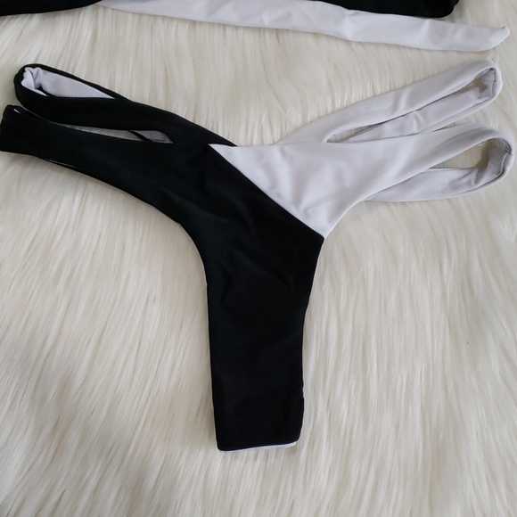 Contrast Push Up Wrap Around Bikini Set - Picture 8 of 11